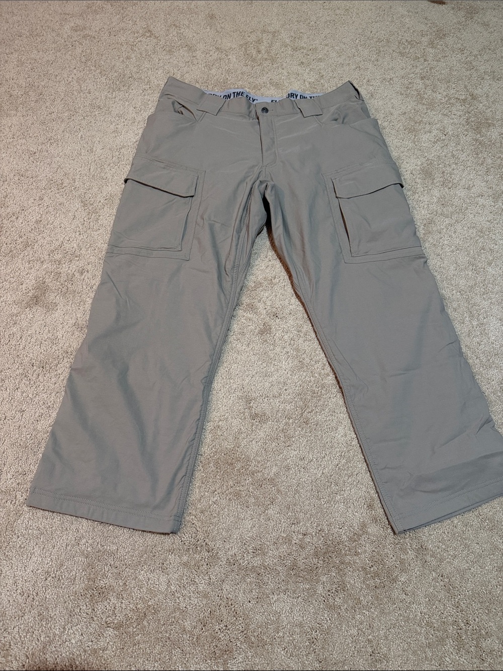 Duluth Trading Co Men's fleece lined Cargo Pants